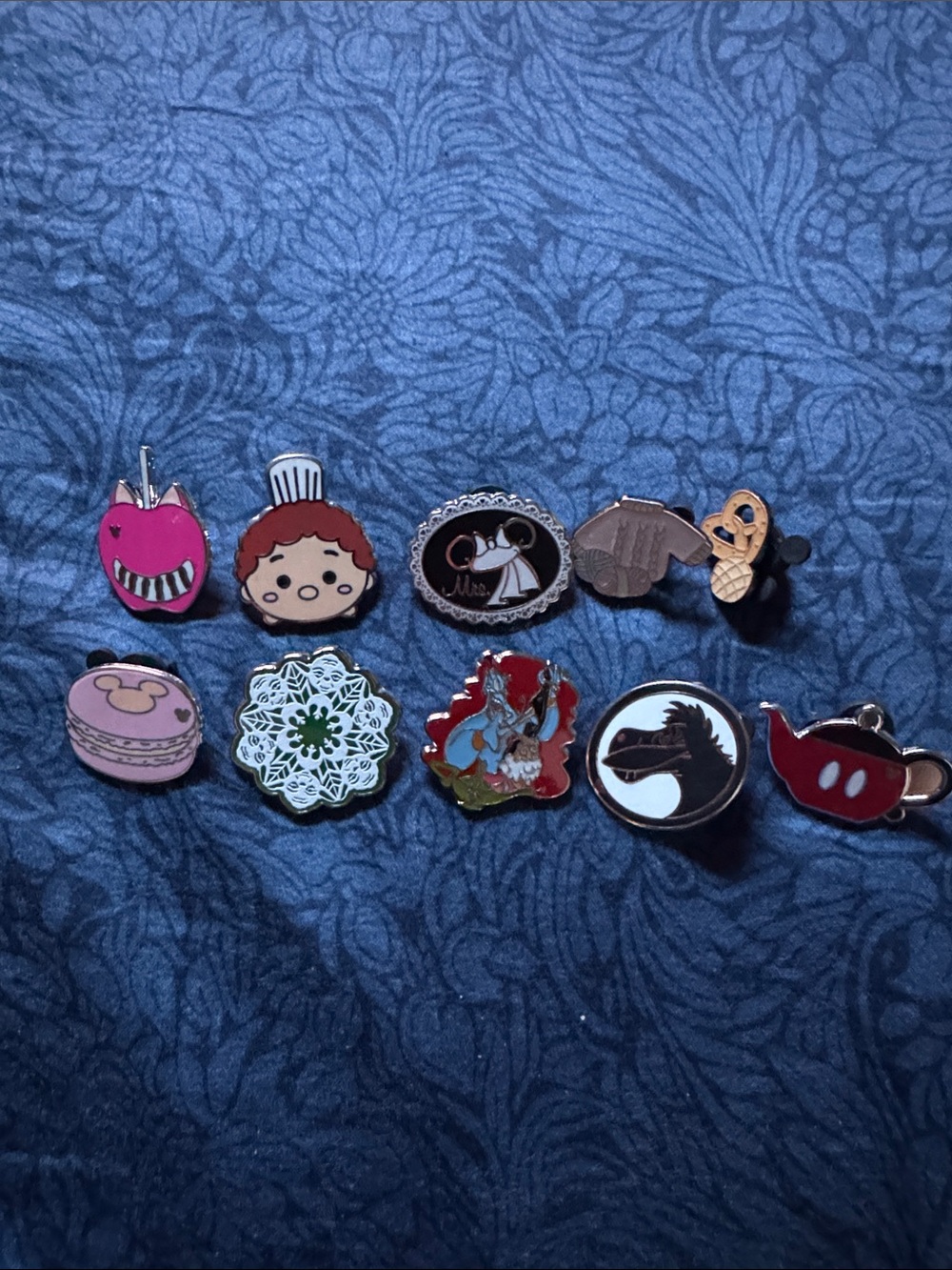 Disney Trading Pin - Lot of 10